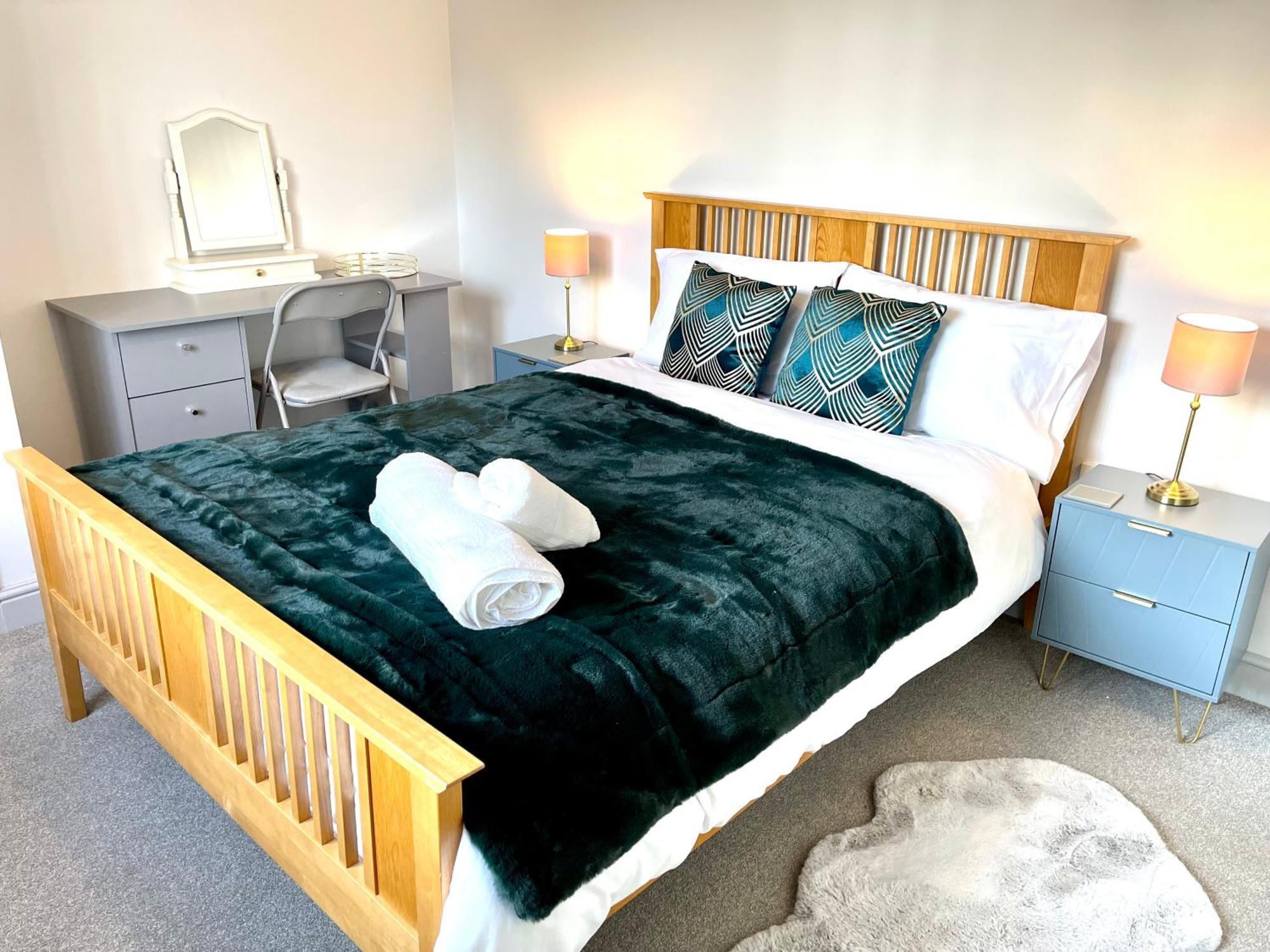 Stylish Cosy And Bright Apartment - Fantastic Location - Perfect For Business Or Solo Travellers Bishop’s Stortford Exterior foto